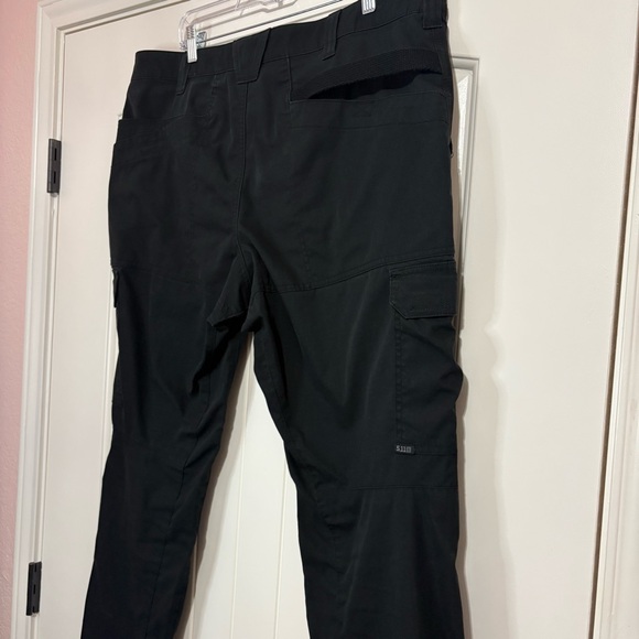 5.11 Tactical Pants Men's 38x30‎ Black Ripstop Police EMS Duty First Responder - Picture 7 of 13